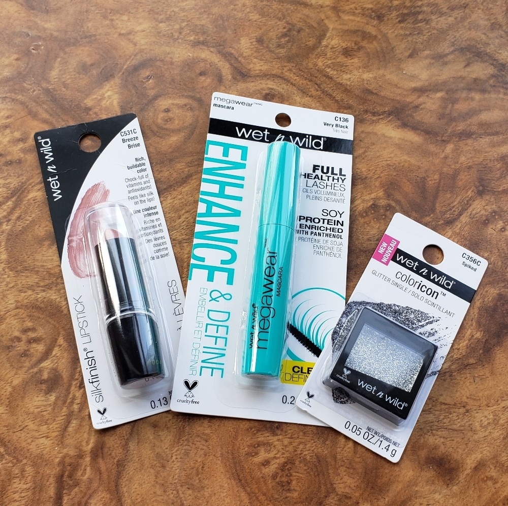 Wet n wild 3-piece Makeup Bundle